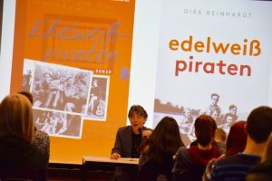 Jugendbuchautor Dirk Reinhardt zu Gast